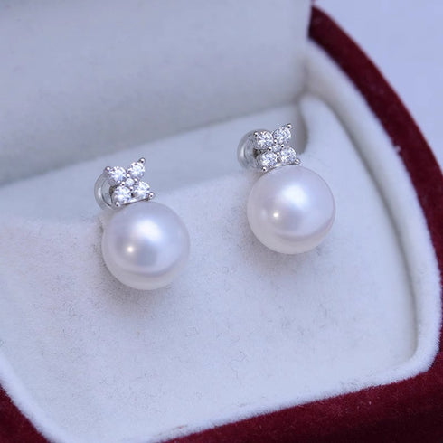 Elegant 10-11mm Freshwater Pearl Zirconia Leaf Earrings - Sterling Silver / Gold Vermeil